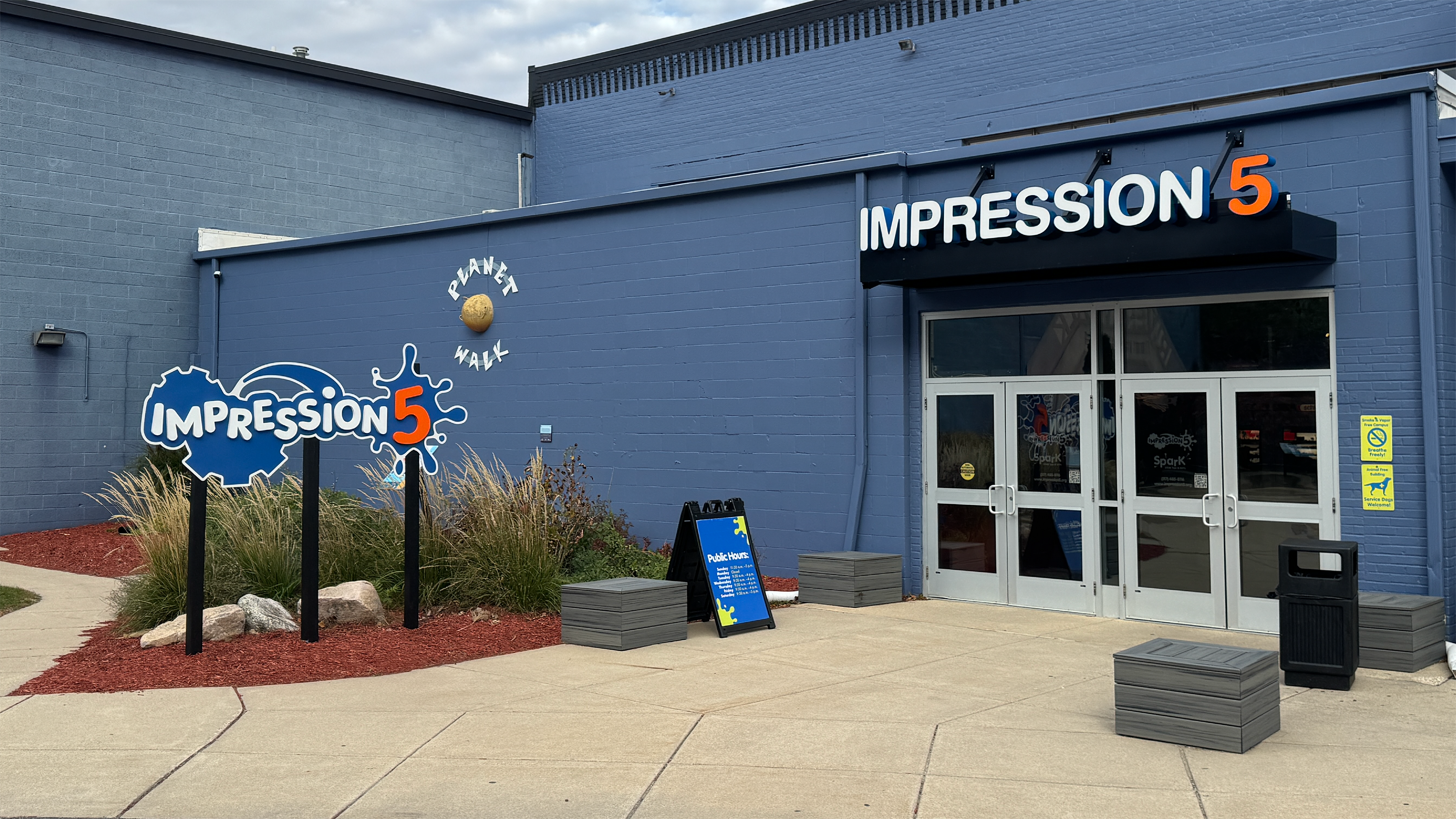 Plan Your Visit to Impression 5 Science Center
